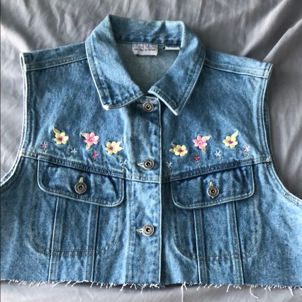Vintage Embroidered Cropped Denim Vest